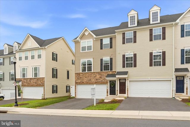 312 PEMBERTON PARK LN, Frederick, MD 21703