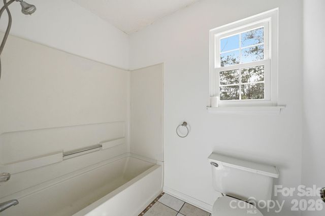 2717 Olde Whitehall Road, Charlotte, NC 28273