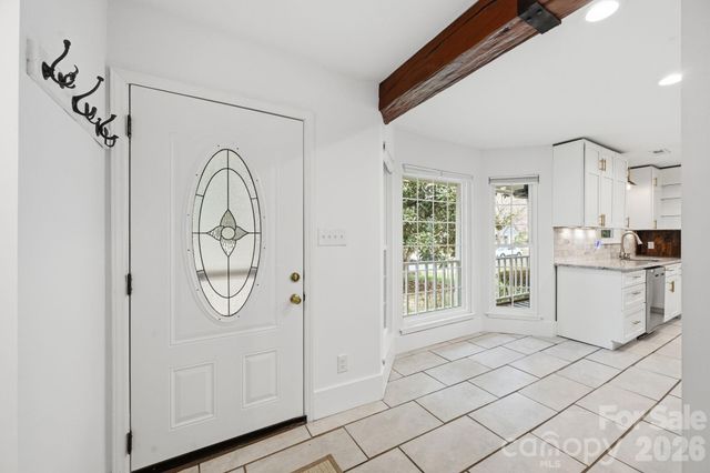 2717 Olde Whitehall Road, Charlotte, NC 28273