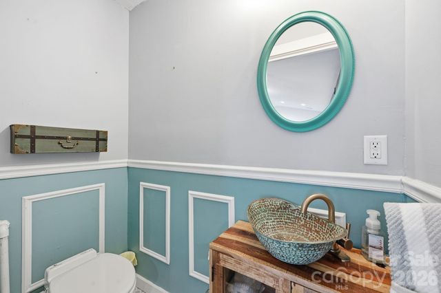 2717 Olde Whitehall Road, Charlotte, NC 28273