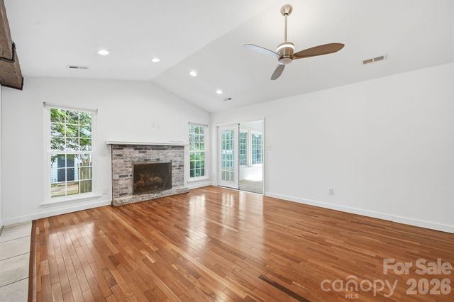 2717 Olde Whitehall Road, Charlotte, NC 28273