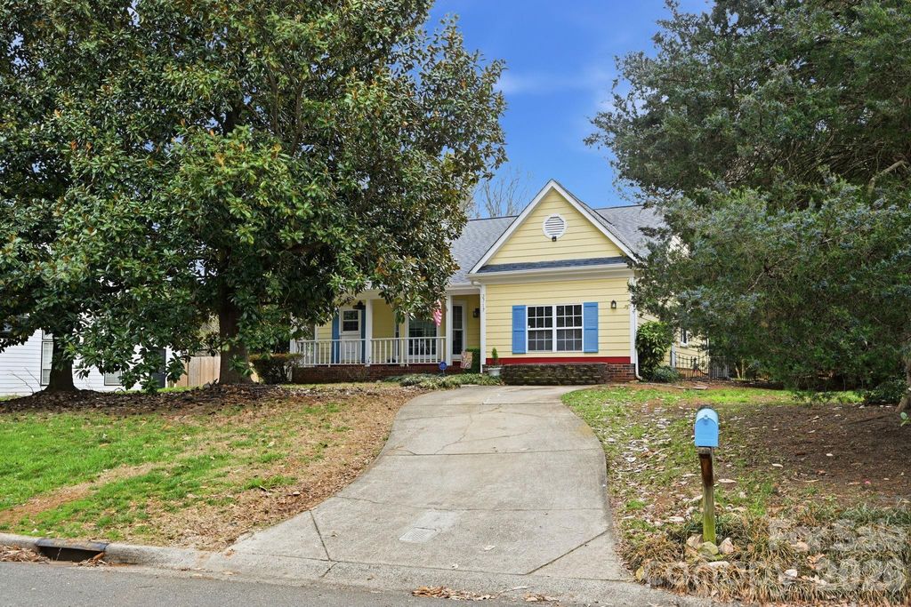 2717 Olde Whitehall Road, Charlotte, NC 28273