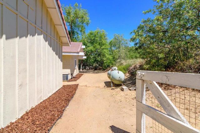 37985 Avenida Bravura, Temecula, CA 92592