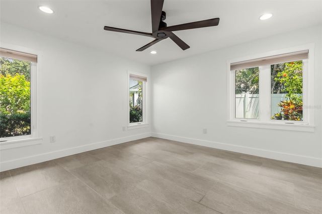 4598 CLEARWATER HARBOR DRIVE S, Largo, FL 33770