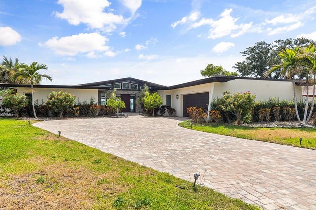 4598 CLEARWATER HARBOR DRIVE S, Largo, FL 33770
