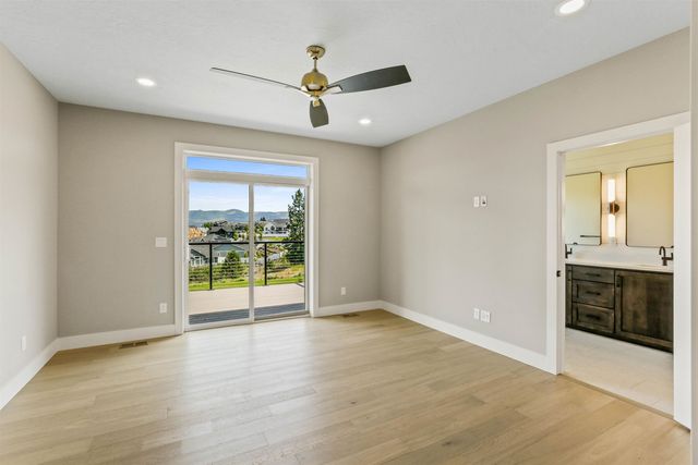 1519 S Steen Ln, Spokane Valley, WA 99037