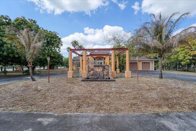 4001 Avocado Boulevard, West Palm Beach, FL 33411