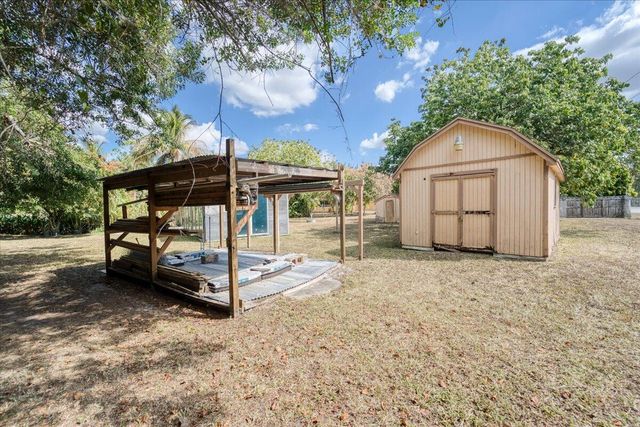 4001 Avocado Boulevard, West Palm Beach, FL 33411