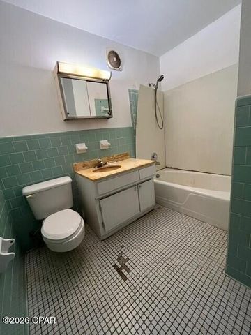 2943 Dogwood Street, Marianna, FL 32446