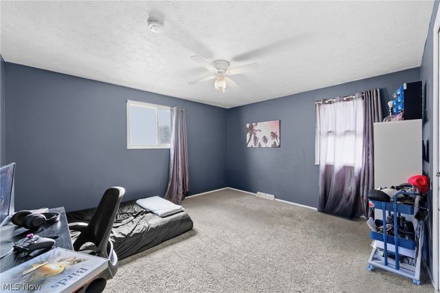 27974 Sanders Lane, North Olmsted, OH 44070