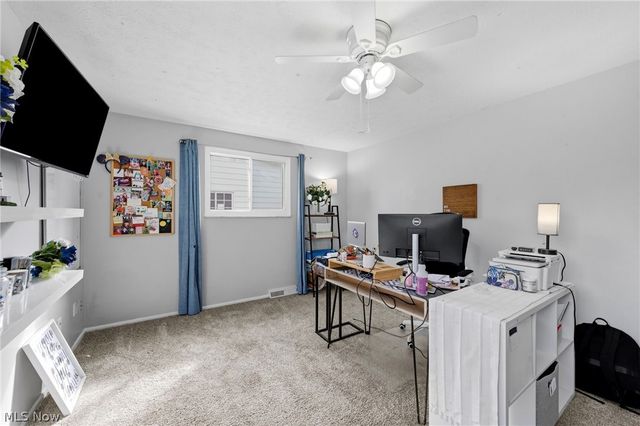 27974 Sanders Lane, North Olmsted, OH 44070