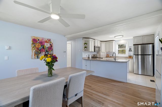 1 Highview Terrace, Ledyard, CT 06339