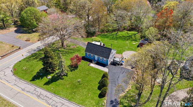 1 Highview Terrace, Ledyard, CT 06339