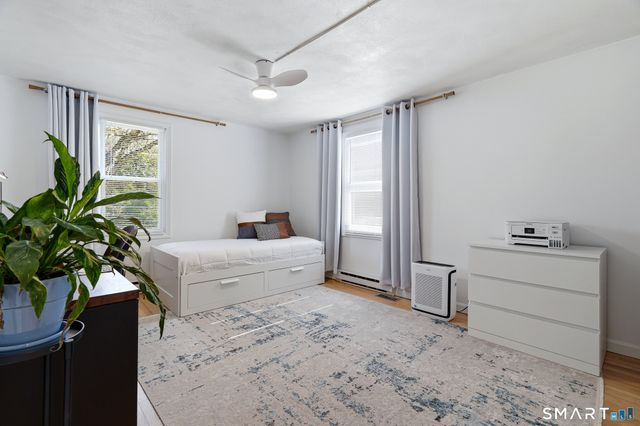 1 Highview Terrace, Ledyard, CT 06339