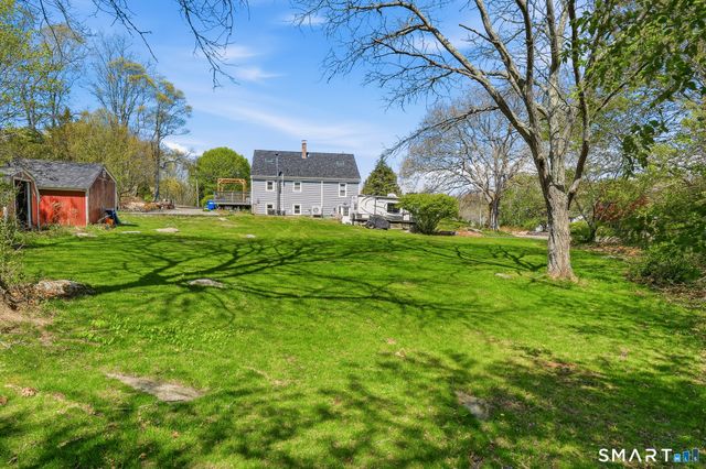 1 Highview Terrace, Ledyard, CT 06339