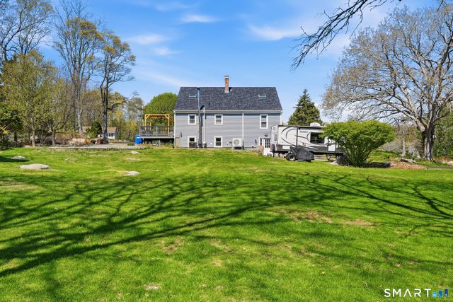 1 Highview Terrace, Ledyard, CT 06339