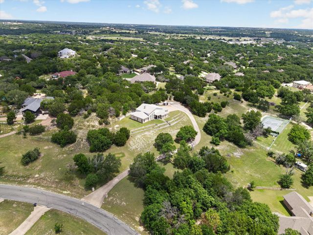 108 Lake Circle Court, Weatherford, TX 76087