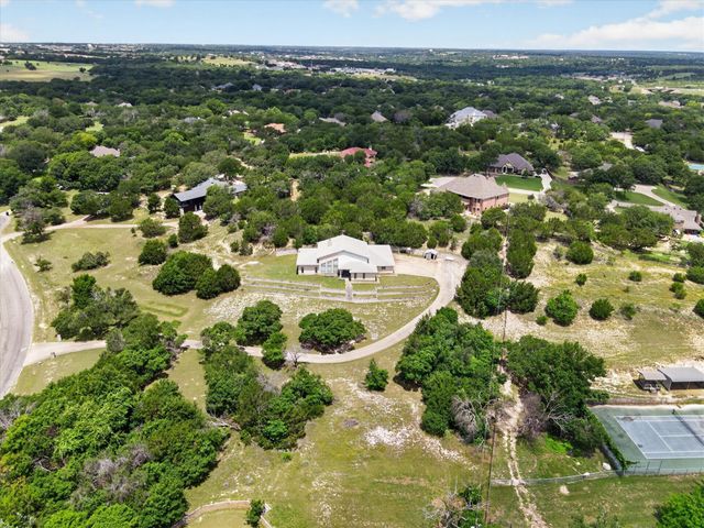108 Lake Circle Court, Weatherford, TX 76087