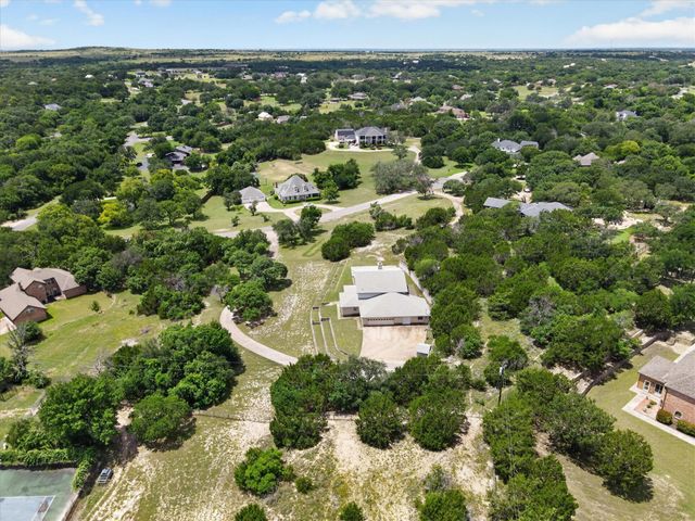 108 Lake Circle Court, Weatherford, TX 76087