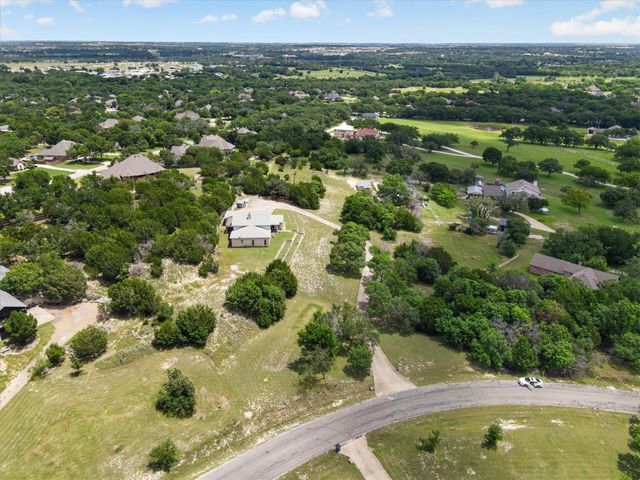 108 Lake Circle Court, Weatherford, TX 76087