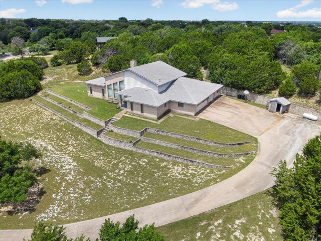 108 Lake Circle Court, Weatherford, TX 76087