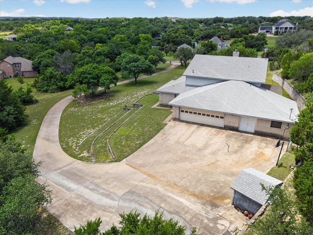 108 Lake Circle Court, Weatherford, TX 76087