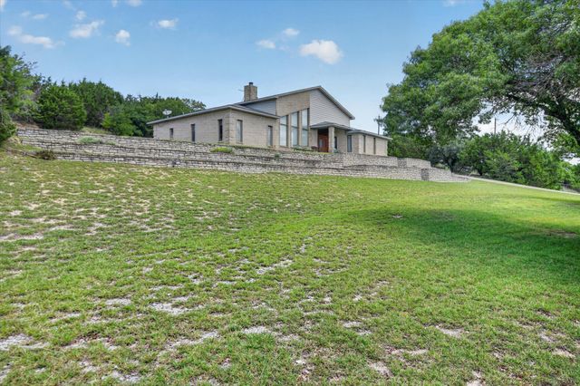 108 Lake Circle Court, Weatherford, TX 76087