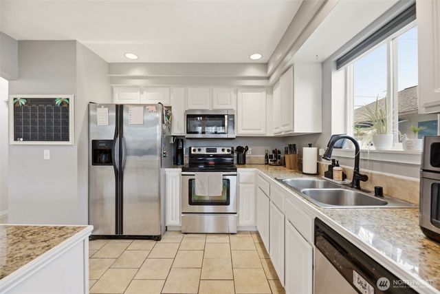 303 E Highland Drive, Arlington, WA 98223