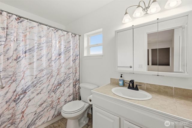 303 E Highland Drive, Arlington, WA 98223
