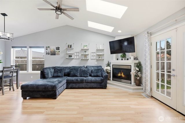 303 E Highland Drive, Arlington, WA 98223