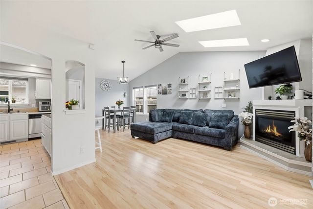303 E Highland Drive, Arlington, WA 98223