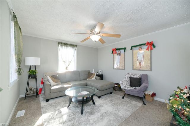 5913 Marshall AVE, Newport News, VA 23605