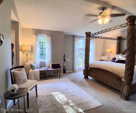 37814 Avon Lane, Farmington Hills, MI 48331