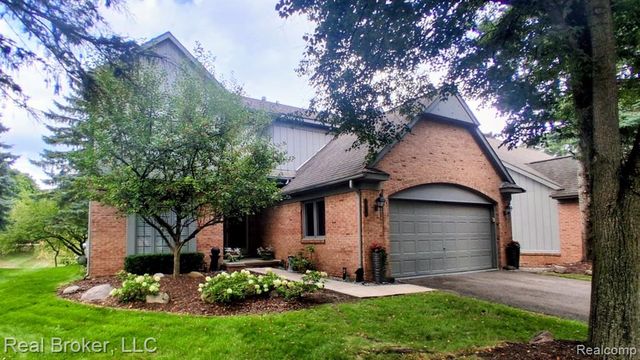 37814 Avon Lane, Farmington Hills, MI 48331