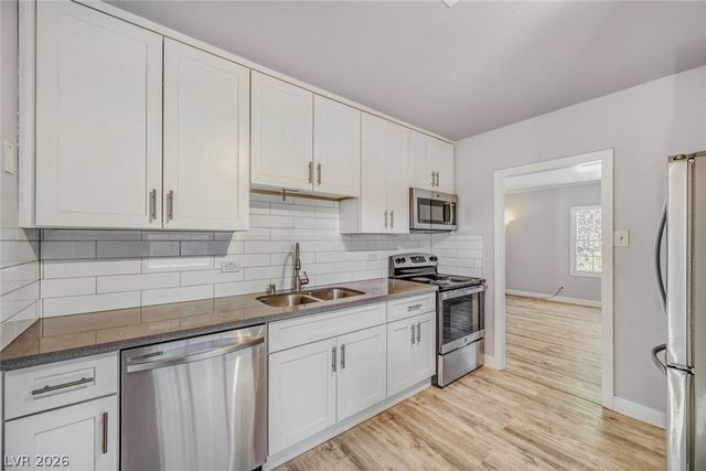 23 Magnesium Street, Henderson, NV 89015