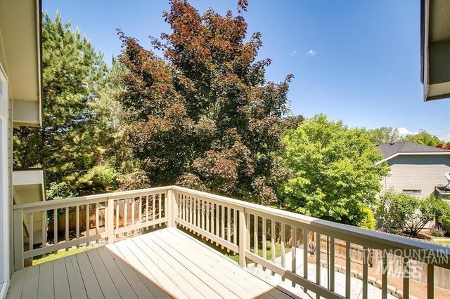 1823 N Radcliffe Way, Eagle, ID 83616