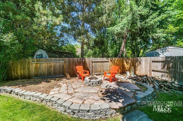 1823 N Radcliffe Way, Eagle, ID 83616