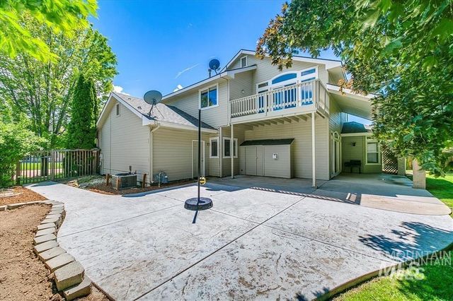 1823 N Radcliffe Way, Eagle, ID 83616