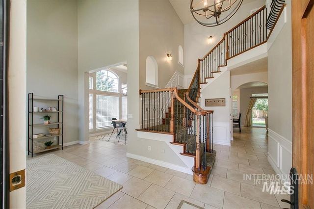 1823 N Radcliffe Way, Eagle, ID 83616