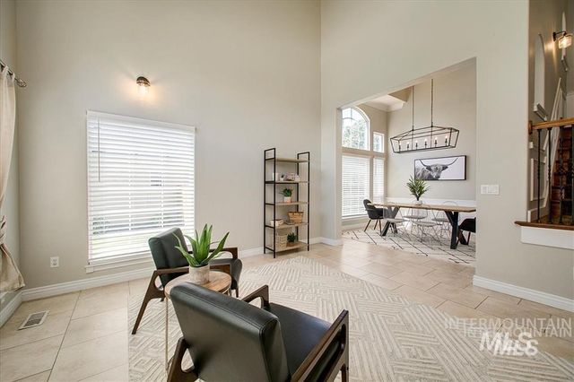 1823 N Radcliffe Way, Eagle, ID 83616