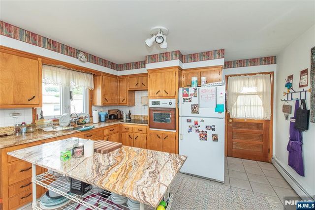 48 Whittaker, Woodland Park, NJ 07424
