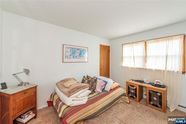 48 Whittaker, Woodland Park, NJ 07424