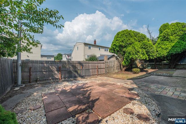 48 Whittaker, Woodland Park, NJ 07424