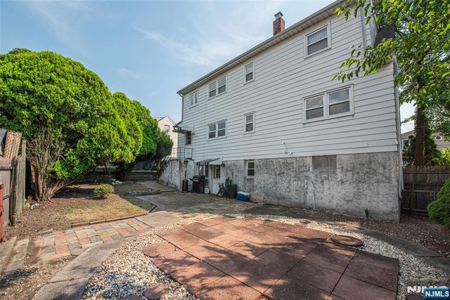 48 Whittaker, Woodland Park, NJ 07424
