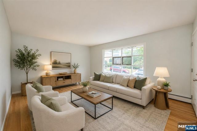 48 Whittaker, Woodland Park, NJ 07424