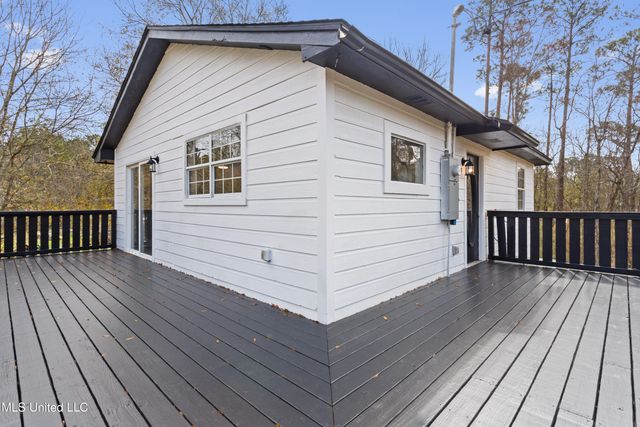 4011 Indian Street, Bay Saint Louis, MS 39520