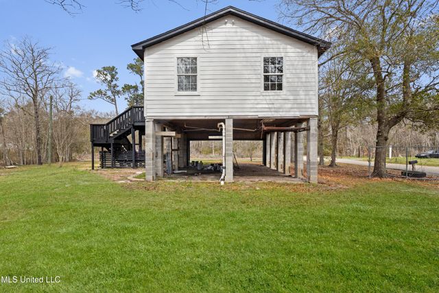 4011 Indian Street, Bay Saint Louis, MS 39520