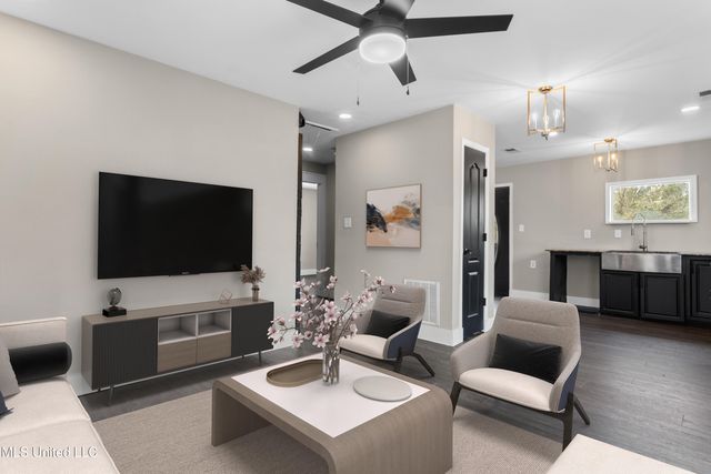 4011 Indian Street, Bay Saint Louis, MS 39520