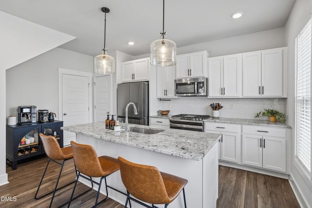 16 Ashbrook Cove, Fuquay Varina, NC 27526