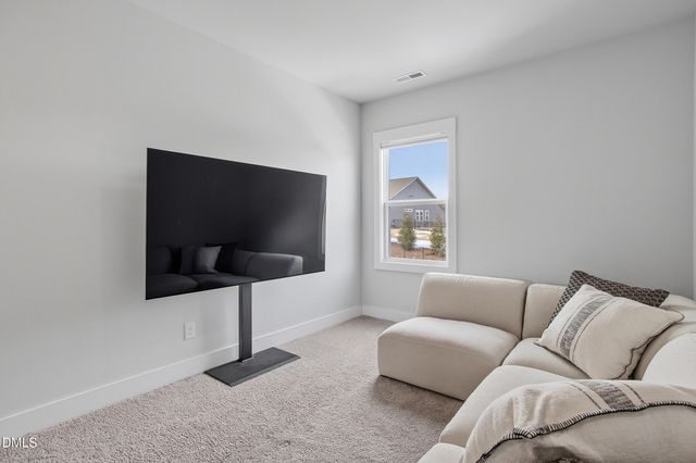 16 Ashbrook Cove, Fuquay Varina, NC 27526